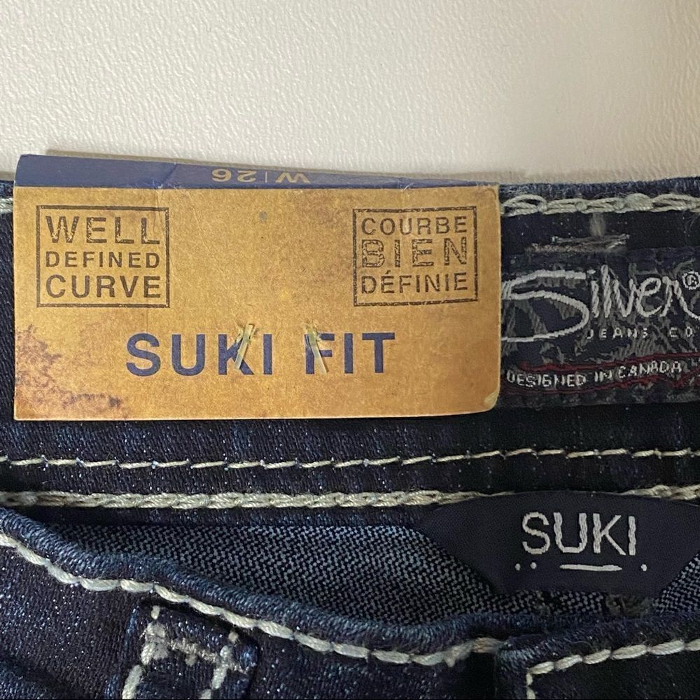 Silver Jean Co | NWT Suki High Rise Denim Capri’s - Picture 7 of 9